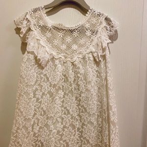 Girls lace dress